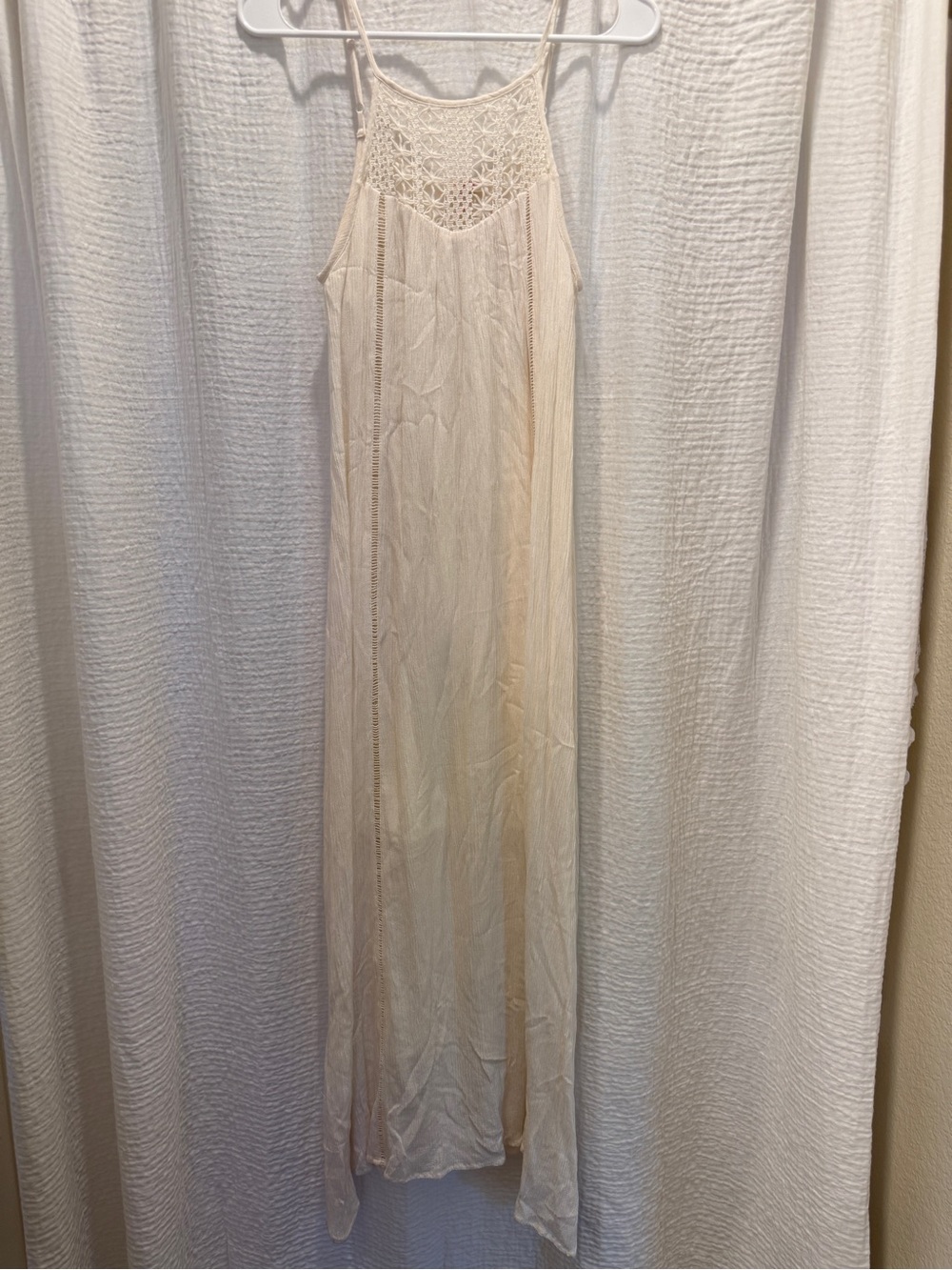 Mossimo Cream Crochet High Neck Halter Maxi Dress
